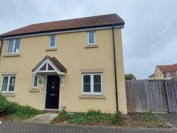 3 bedroom Semi detached house To Let