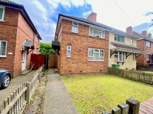 3 bedroom Semi detached house To Let