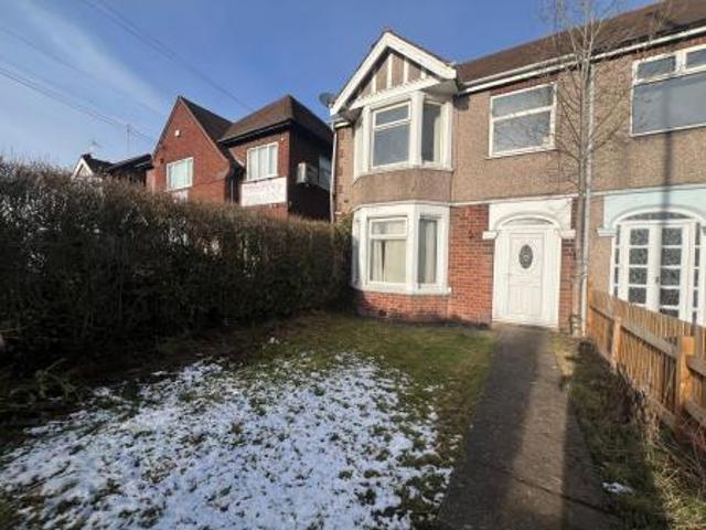 3 bedroom Semi detached house To Let