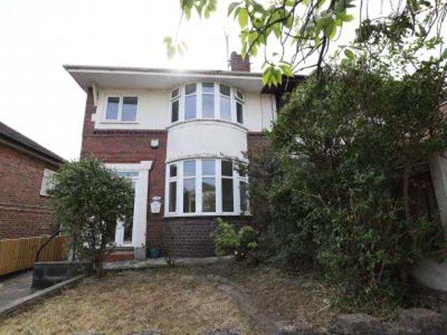 3 bedroom Semi detached house To Let