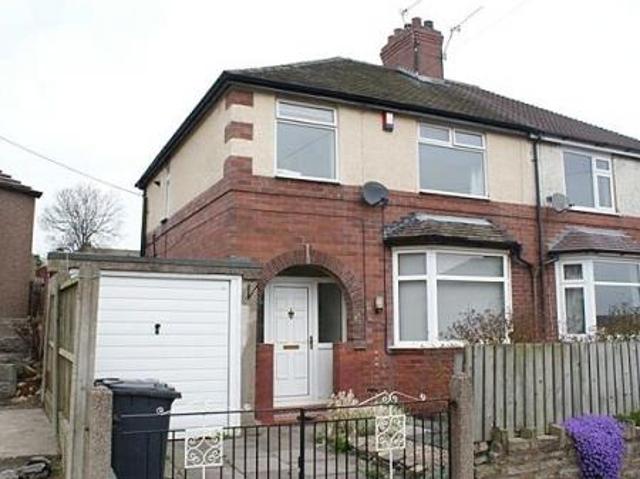 3 bedroom Semi detached house To Let