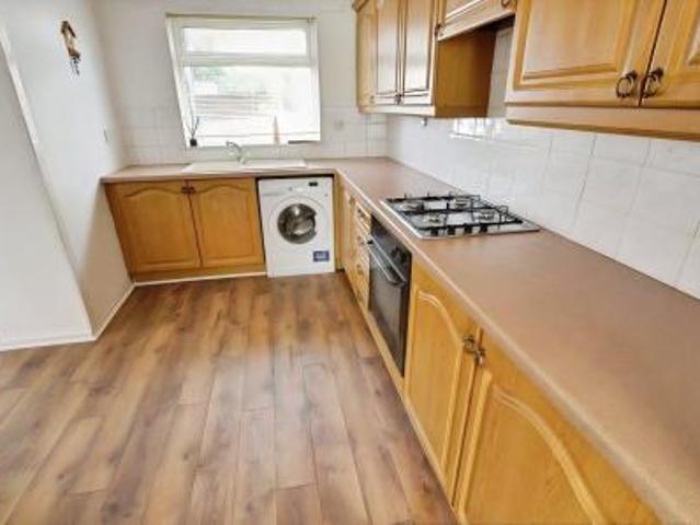 3 bedroom Semi detached house To Let