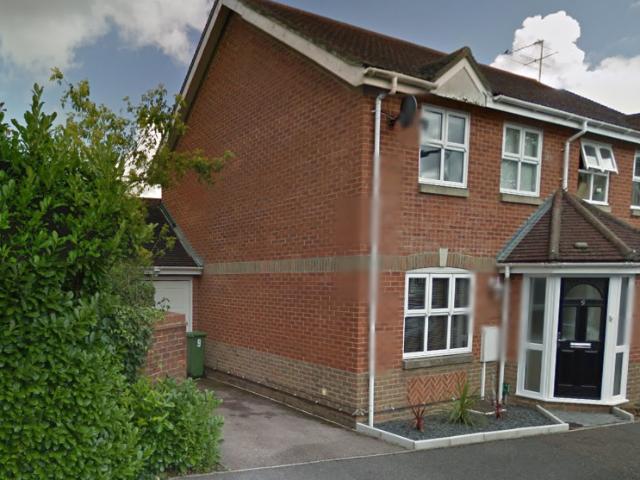 3 Bedroom Semi Detached House To Let in Horsham, RH12