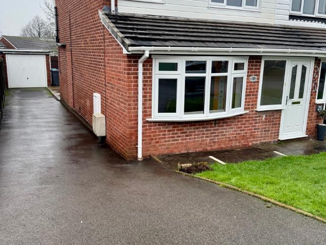 3 Bedroom Semi Detached House To Let in Tamworth, B77
