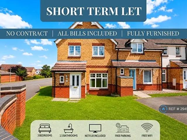 3 Bedroom Semi Detached House To Rent In Nene Place, Northampton, NN5