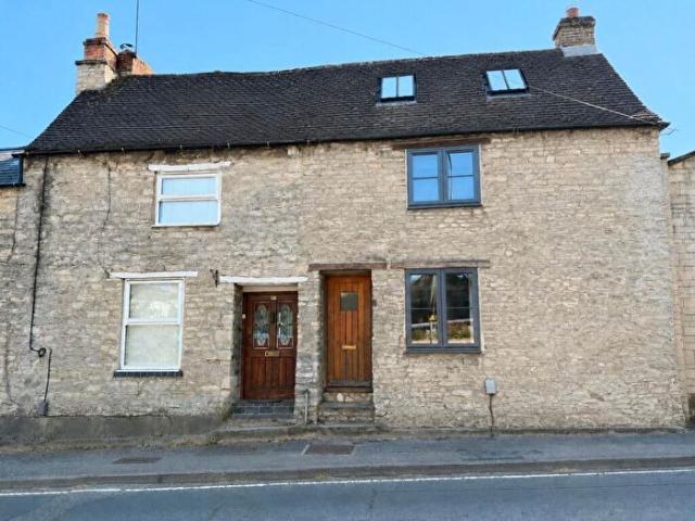 3 Bedroom Semi Detached House To Rent In Newland, Witney, Oxfordshire, OX28