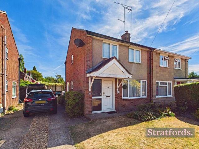 3 Bedroom Semi Detached House To Rent In Newton Road, Bletchley, MK3