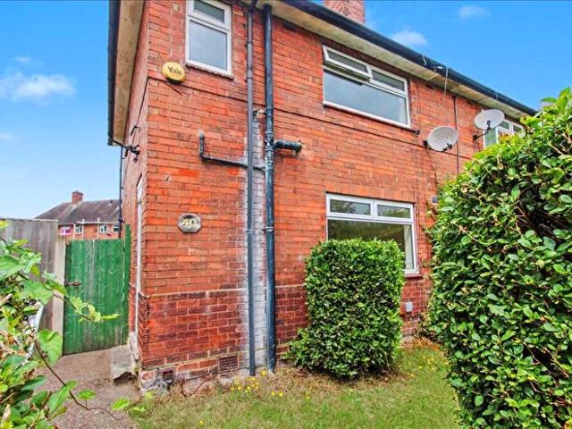 3 Bedroom Semi Detached House To Rent In Northwood Crescent, Arnold, Nottingham, NG5