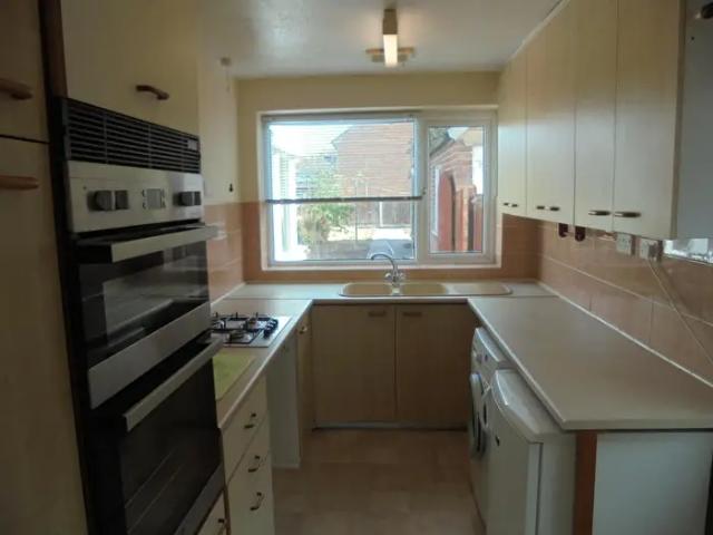 3 Bedroom Semi Detached House To Rent In Atherstone Road, Loughborough, Leicestershire, LE11