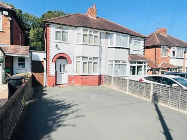 3 Bedroom Semi Detached House To Rent In Acheson Road, Shirley, Solihull, B90