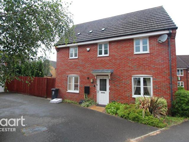 3 Bedroom Semi Detached House To Rent In Ampleforth Lane, Leicester, LE5