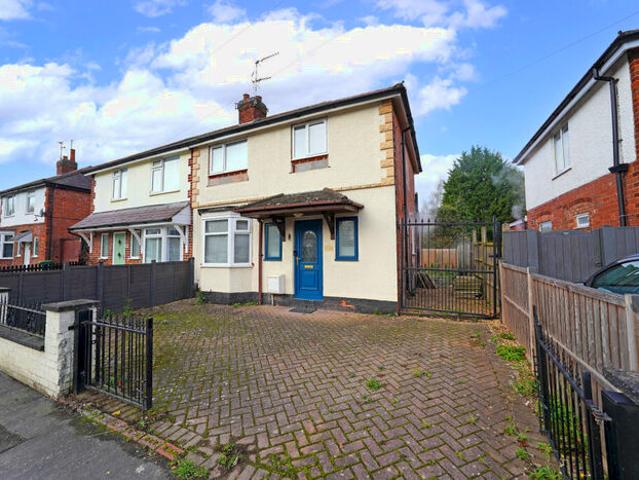 3 Bedroom Semi Detached House To Rent In Amy Street, Leicester, Leicestershire, LE3