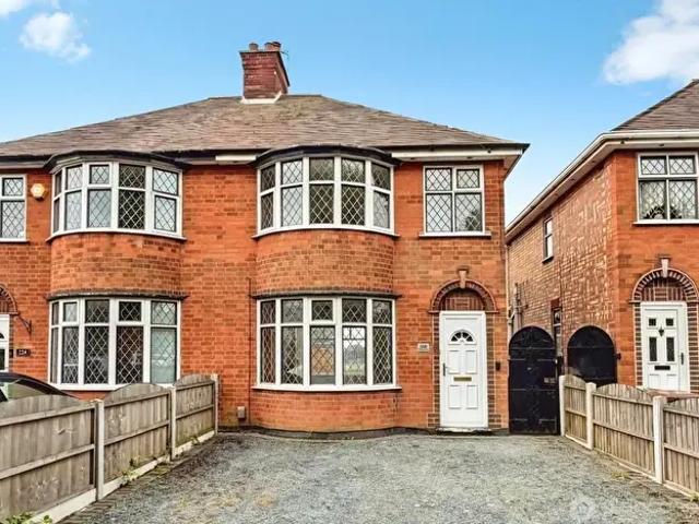 3 Bedroom Semi Detached House To Rent In Arbury Road, Nuneaton, Warwickshire, CV10