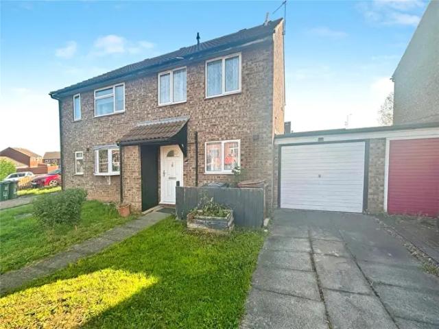 3 Bedroom Semi Detached House To Rent In Ashfield Road, Thurmaston, Leicester, Leicestershire, LE4