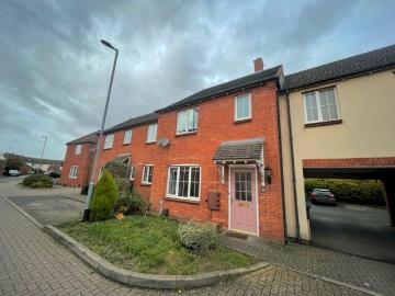 3 Bedroom Semi Detached House To Rent In Bunneys Meadow, Hinckley, LE10