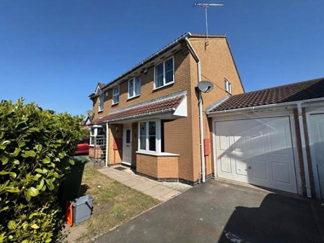 3 Bedroom Semi Detached House To Rent In Burchnall Road, Thorpe Astley, Leicester, LE3