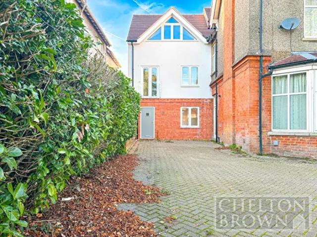 3 Bedroom Semi Detached House To Rent In Badby Road, Daventry, Northamptonshire, NN11