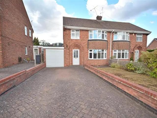 3 Bedroom Semi Detached House To Rent In Bancroft Drive, Allestree, Derby, DE22