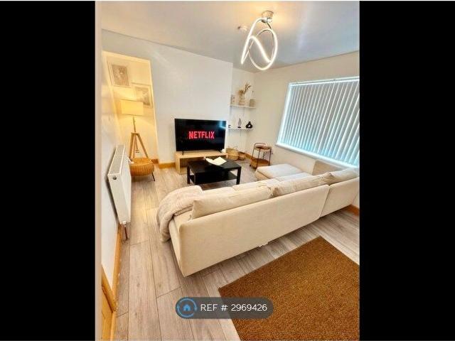 3 Bedroom Semi Detached House To Rent In Beckley Road, Nottingham, NG8
