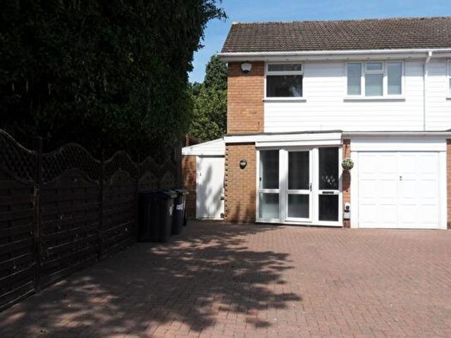 3 Bedroom Semi Detached House To Rent In Bishops Road, Sutton Coldfield, B73