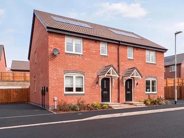 3 Bedroom Semi Detached House To Rent In Bluebell Way, Shepshed, Loughborough, LE12