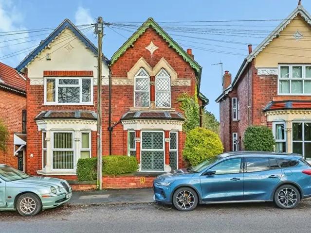 3 Bedroom Semi Detached House To Rent In Bristol Road, Ilkeston, DE7