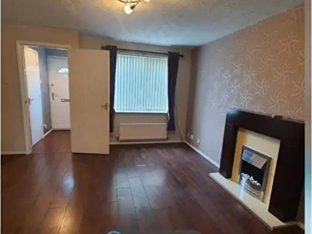 3 Bedroom Semi Detached House To Rent In Bronte Close, Leicester, LE3