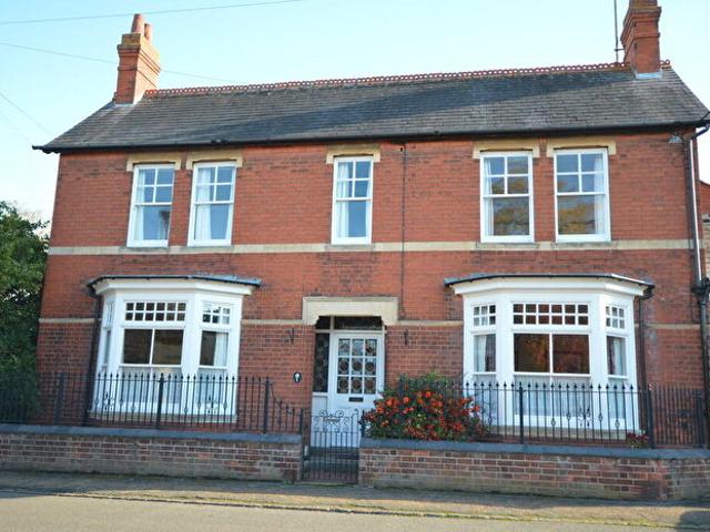 3 Bedroom Semi Detached House To Rent In Chapel Street, Ringstead, NN14