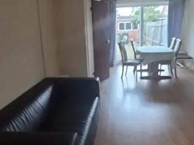 3 Bedroom Semi Detached House To Rent In Cloud Green, Coventry, CV4