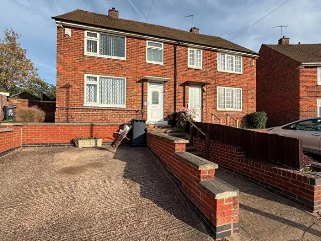 3 Bedroom Semi Detached House To Rent In Davenport Road, Leicester, LE5