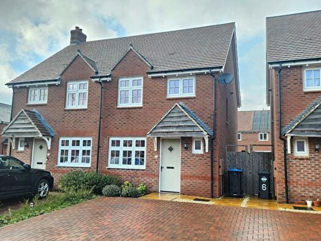 3 Bedroom Semi Detached House To Rent In East View Close, Rugby, CV23