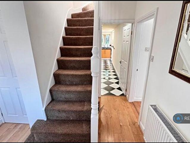 3 Bedroom Semi Detached House To Rent In Edgemond Avenue, Birmingham, B24