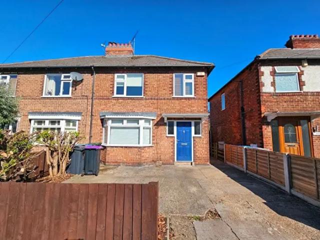 3 Bedroom Semi Detached House To Rent In Eltham Road, West Bridgford, Nottingham, Nottinghamshire, NG2