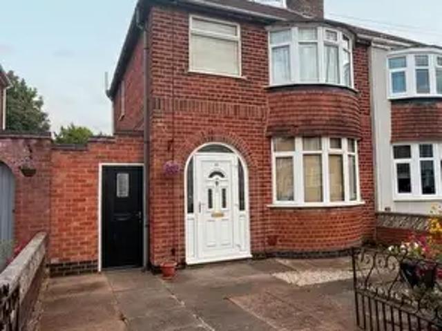 3 Bedroom Semi Detached House To Rent In Fairbourne Road, Leicester, LE3