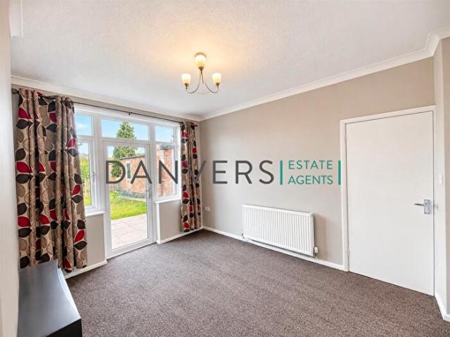 3 Bedroom Semi Detached House To Rent In Fairholme Road, West Knighton, LE2