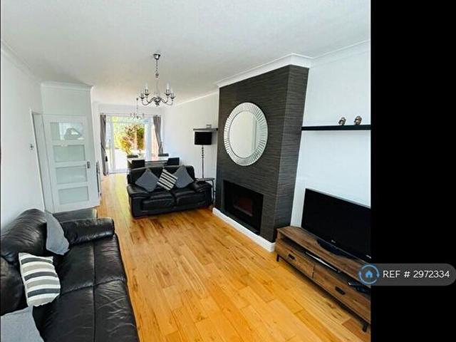 3 Bedroom Semi Detached House To Rent In Frankton Avenue, Coventry, CV3
