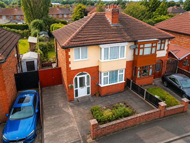 3 Bedroom Semi Detached House To Rent In Gwencole Crescent, Leicester, LE3