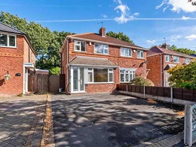 3 Bedroom Semi Detached House To Rent In Hurdis Road, Shirley, Solihull, B90