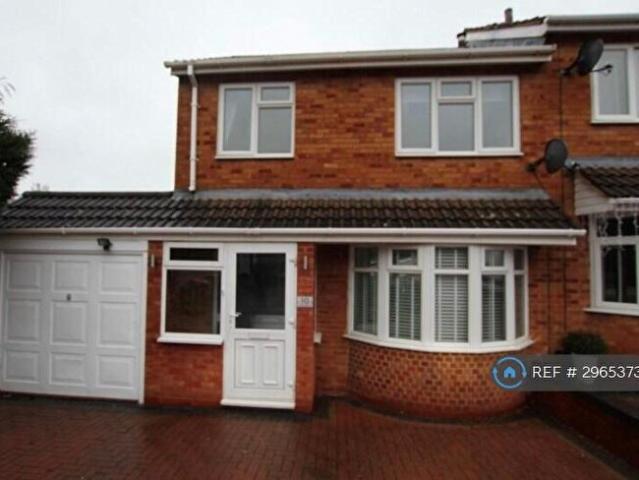 3 Bedroom Semi Detached House To Rent In Hadrian Drive, Coleshill, Birmingham, B46