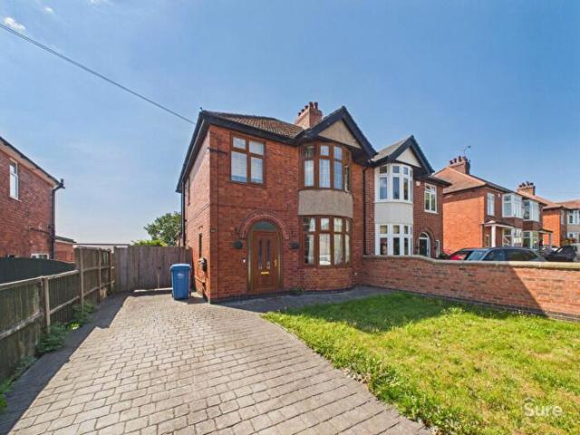 3 Bedroom Semi Detached House To Rent In Henhurst Hill, Burton On Trent, DE13