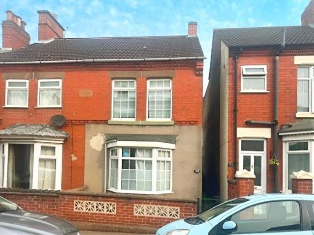 3 Bedroom Semi Detached House To Rent In Highfield Street, Coalville, Leicestershire, LE67