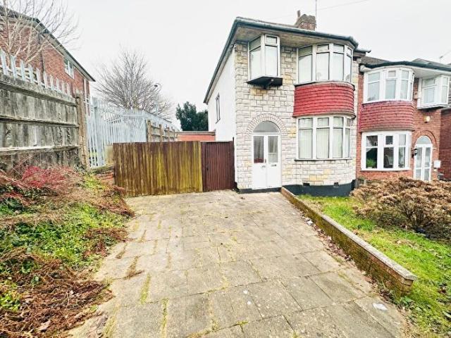 3 Bedroom Semi Detached House To Rent In Jerrys Lane, Birmingham, B23