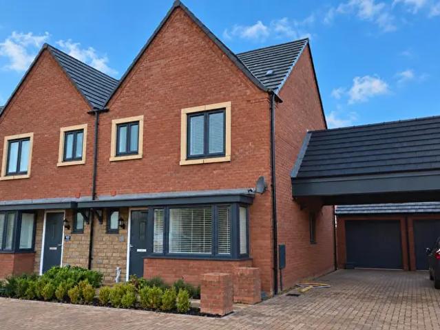3 Bedroom Semi Detached House To Rent In Kent Road South, St. Crispin, Northampton, NN5