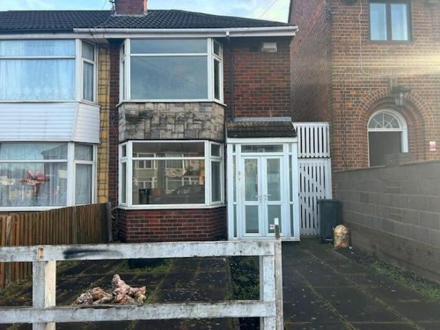 3 Bedroom Semi Detached House To Rent In Kerrysdale Avenue, Leicester, LE4
