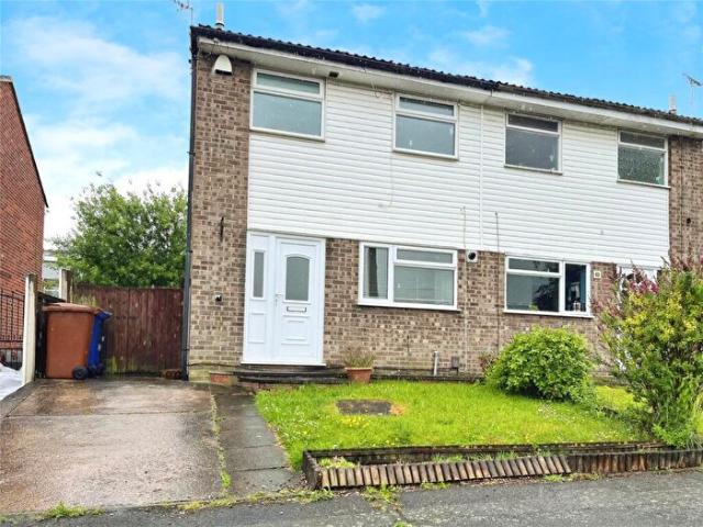 3 Bedroom Semi Detached House To Rent In Lambton Close, Ilkeston, Derbyshire, DE7