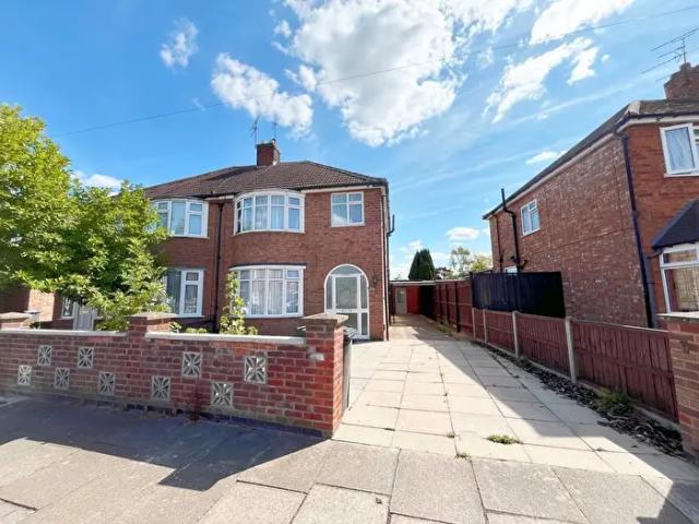 3 Bedroom Semi Detached House To Rent In Lamborne Road, Knighton, Leicester, LE2