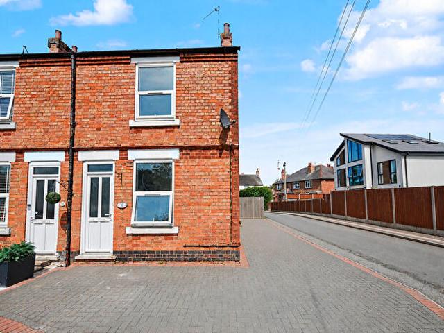 3 Bedroom Semi Detached House To Rent In Lawford Lane, Bilton, Rugby, CV22