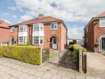 3 Bedroom Semi Detached House To Rent In Leabrook Gardens, Hucknall, Nottingham, NG15