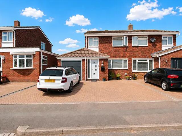 3 Bedroom Semi Detached House To Rent In Lorraine Road, Wootton, Bedford, MK43