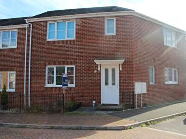 3 Bedroom Semi Detached House To Rent In Ruston Road, Port Tennant, SA1